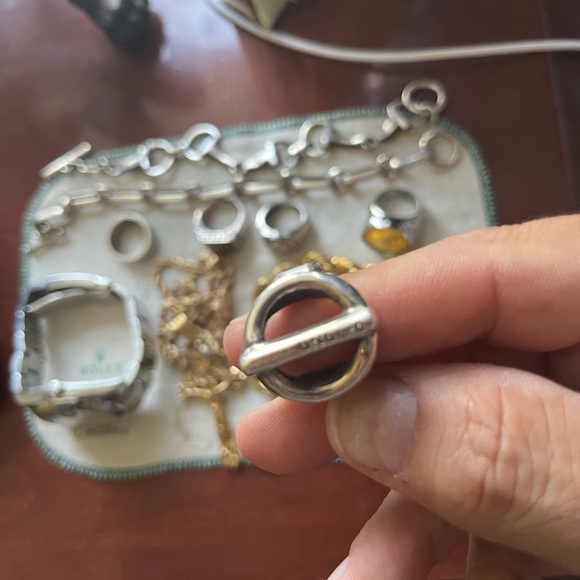 Beautiful Uno de 50 unisex ring size 8. Hand made in Spain. These are rare! - Picture 6 of 9